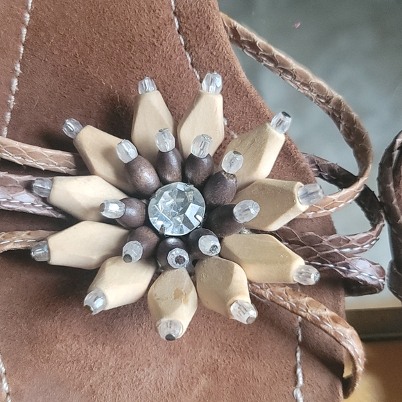 Enzo Angiolini Eamerci Brown Suede Crystal Flower Kitten Sandals - Picture 3 of 10